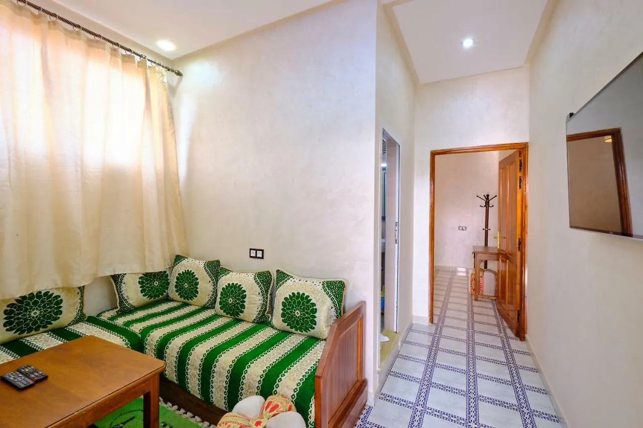 **  Hotel Central Palace مراكش المغرب