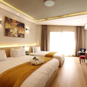 Silver & Otel