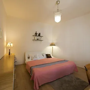 https://eurowing-prague.praguehotelsweb.com